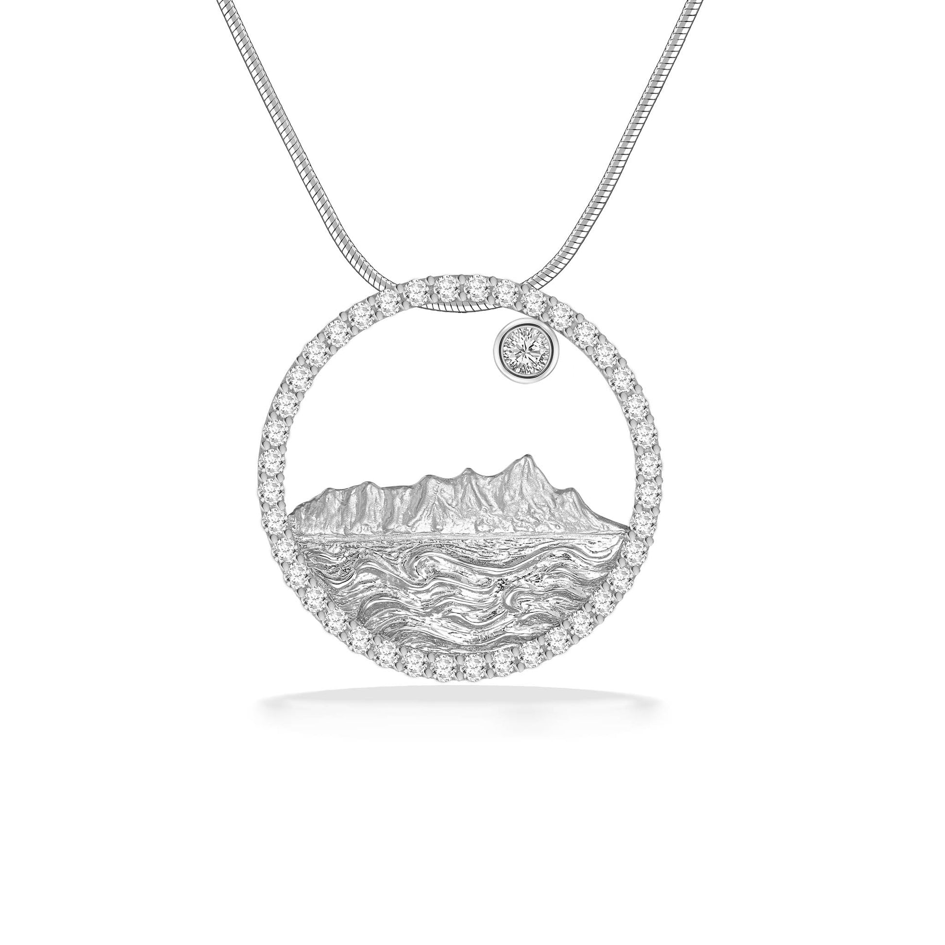 43675 - 14K White Gold - Diamond Head Pendant